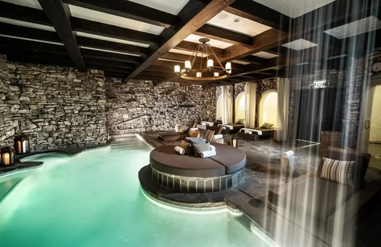 Bent Hook Marina