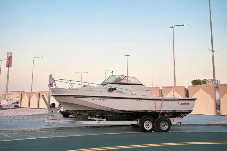 how to trailer a boat