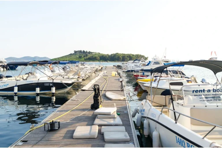 Renting a Boat in Marco Island