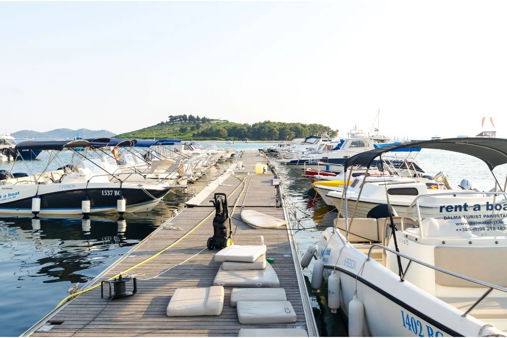 Renting a Boat in Marco Island